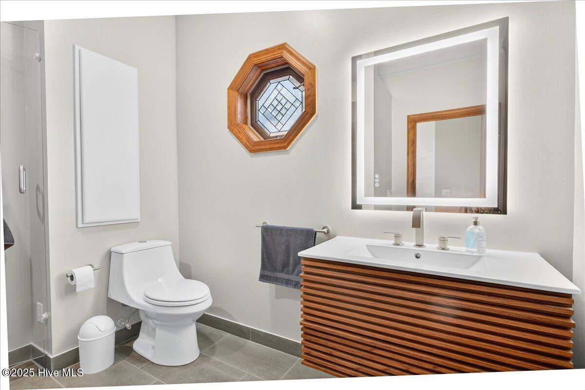 1021 Captain Adkins Drive SE