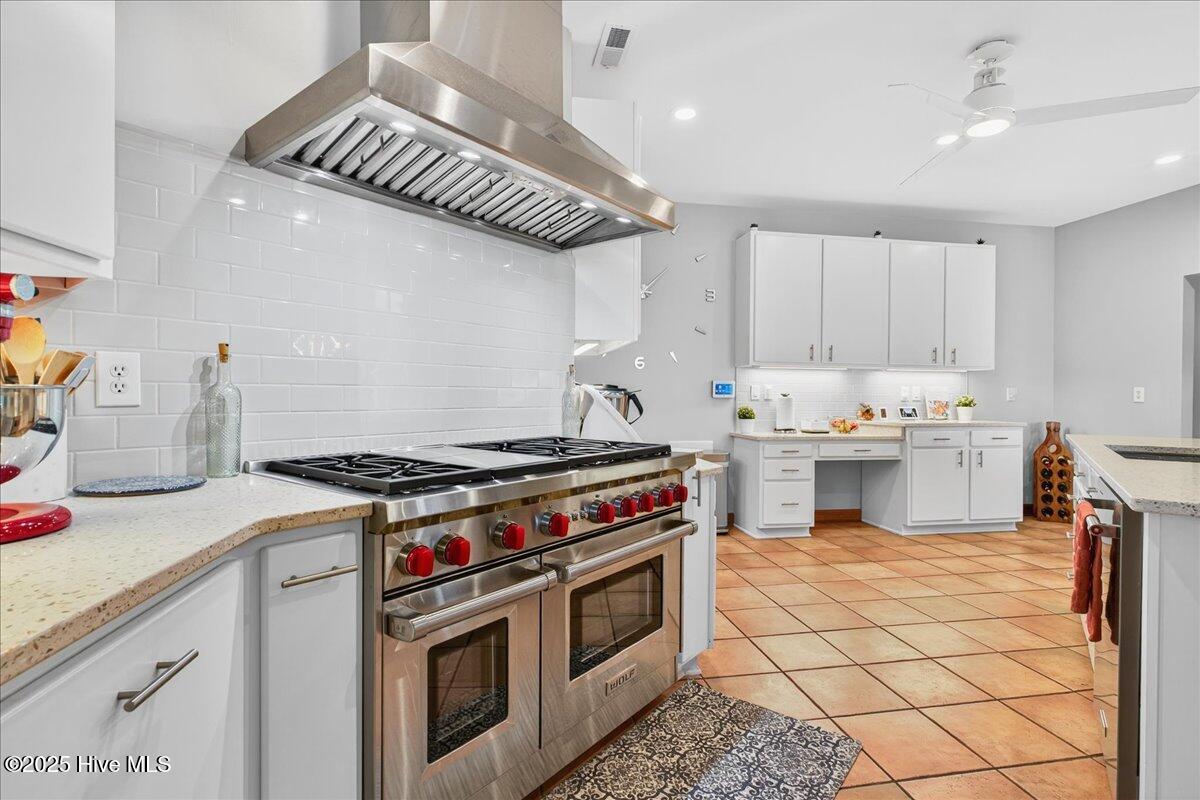 1021 Captain Adkins Drive SE