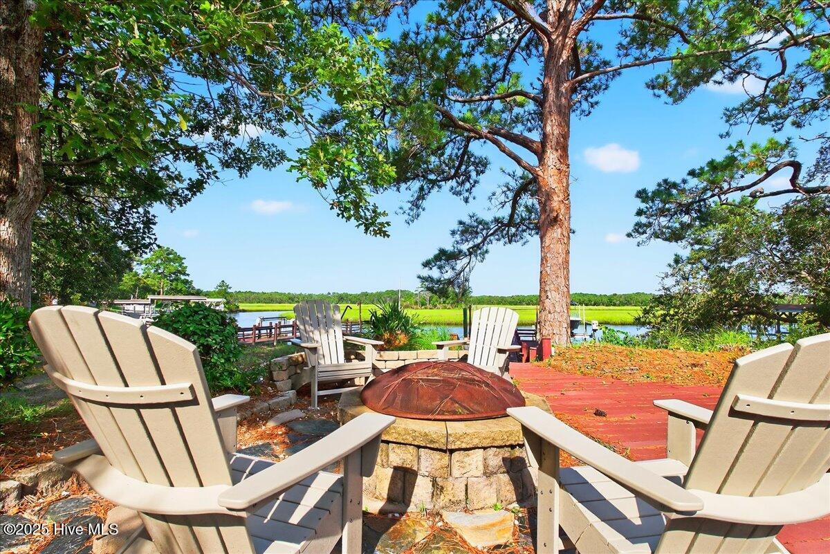 1021 Captain Adkins Drive SE