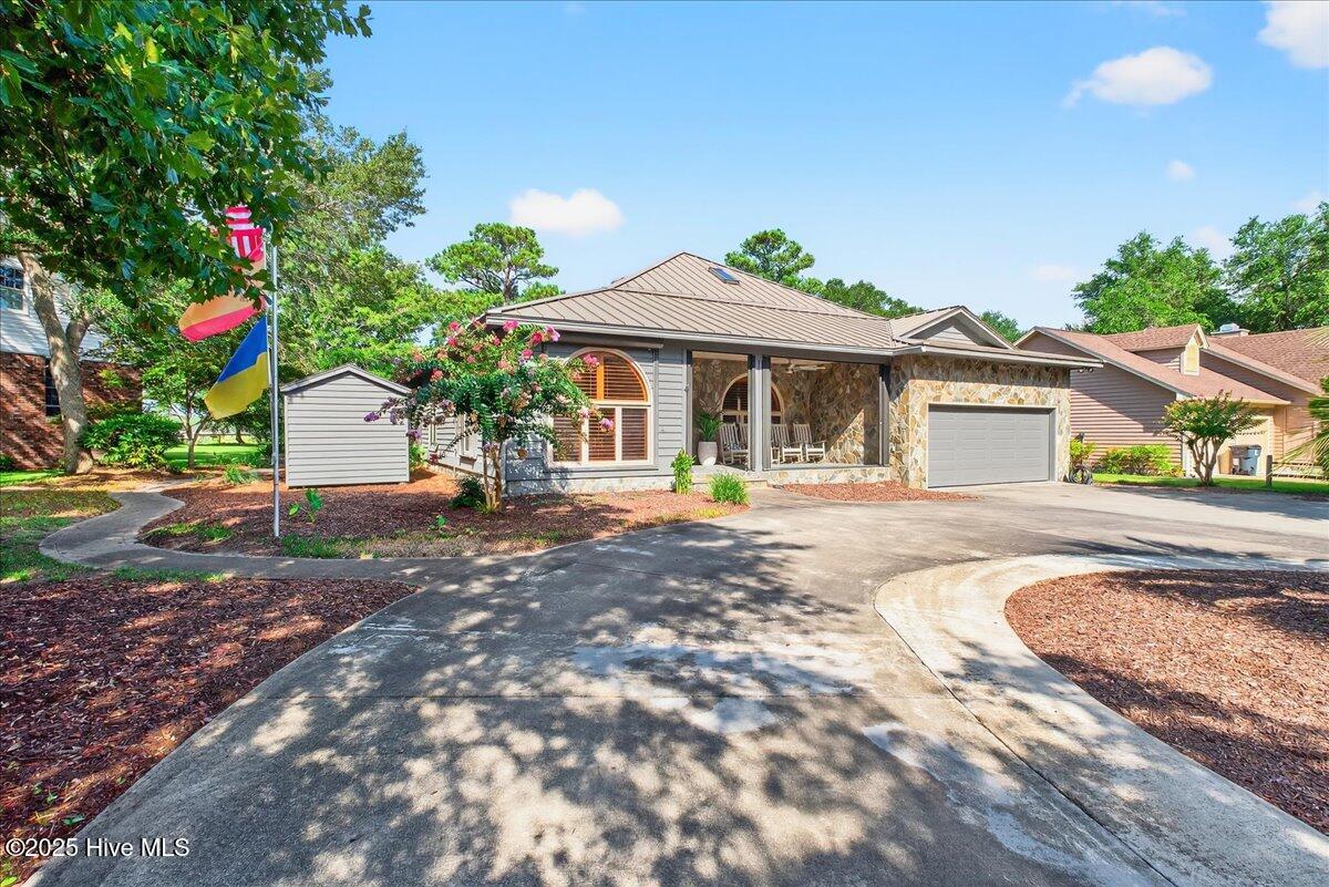 1021 Captain Adkins Drive SE