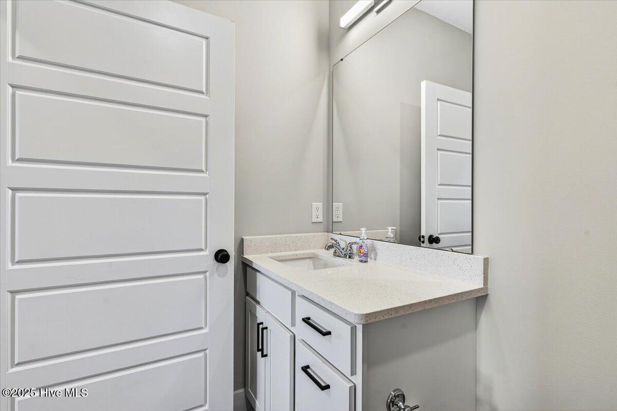 395 S Crow Creek NW 1623