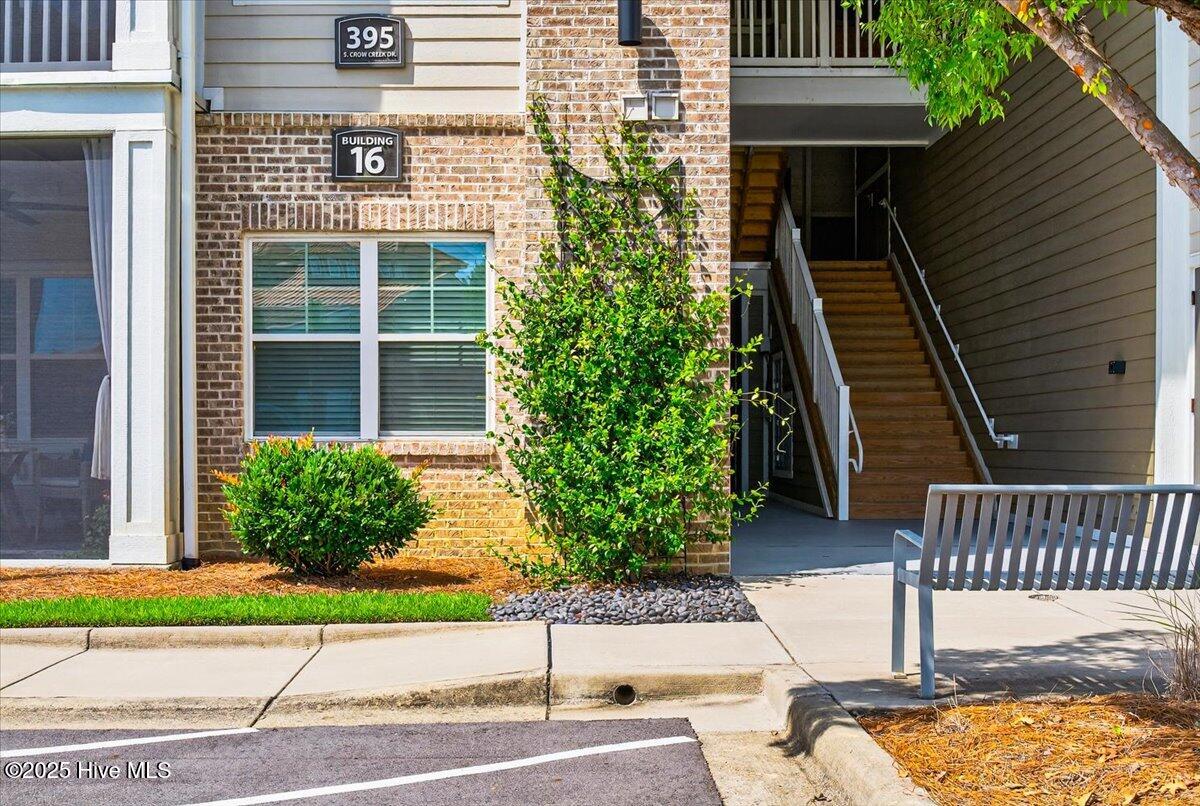395 S Crow Creek NW 1623