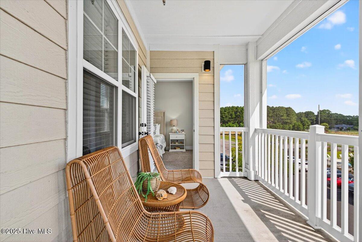 395 S Crow Creek NW 1623
