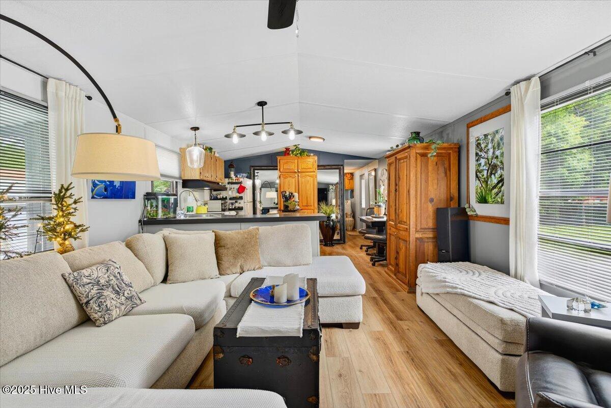 9274 Bonaparte Drive SW