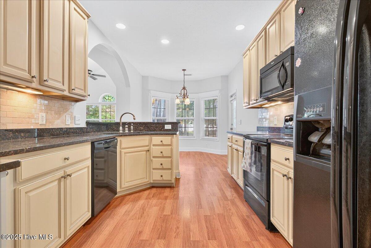 501 Waltz Circle