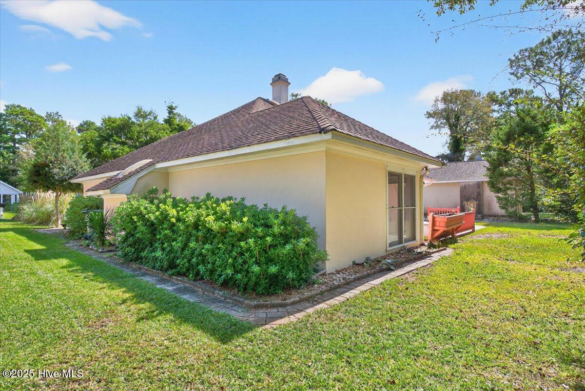 1761 Oakbrook Drive SW