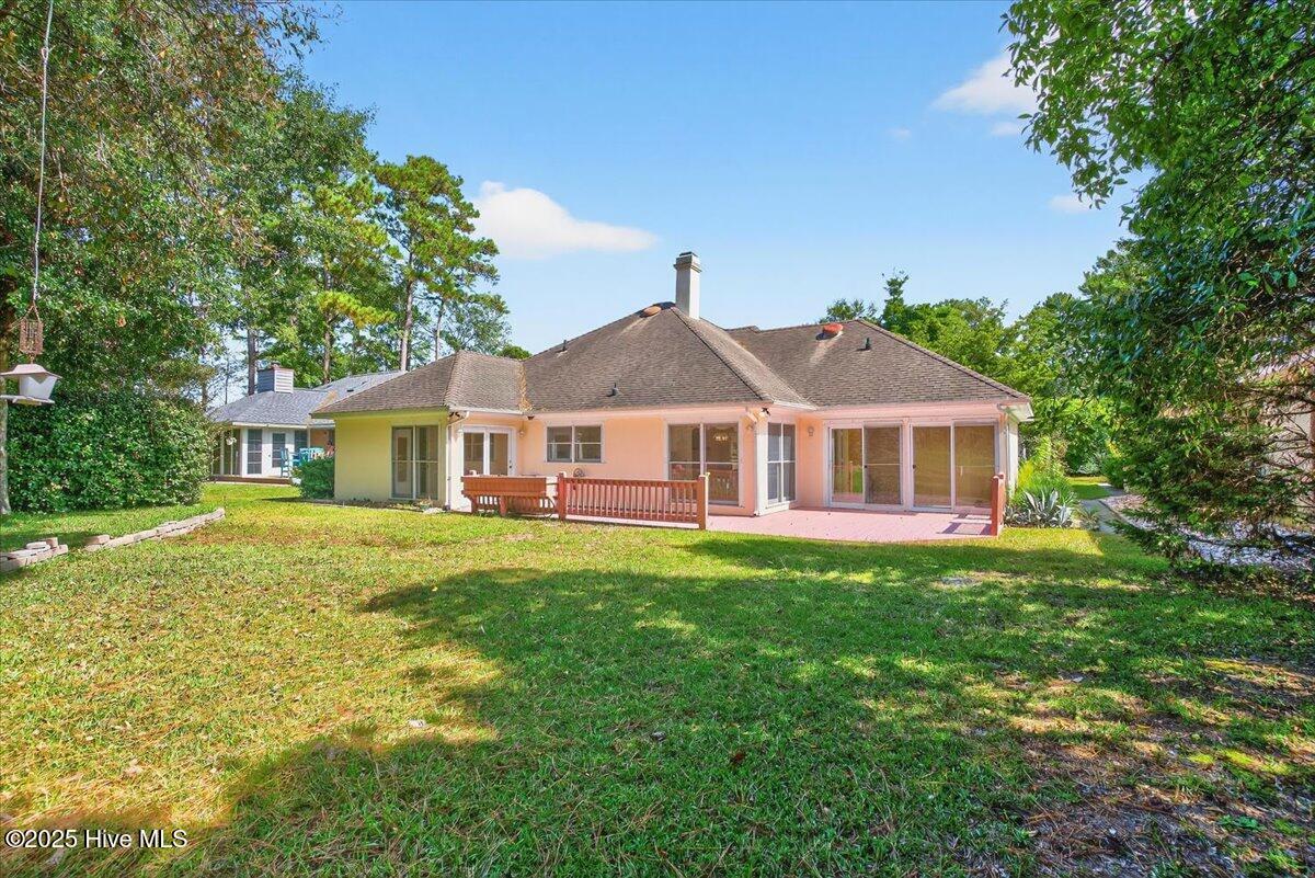 1761 Oakbrook Drive SW