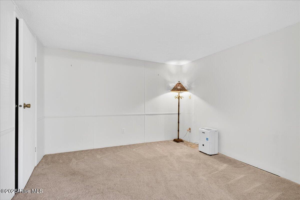 105 Live Oak Drive