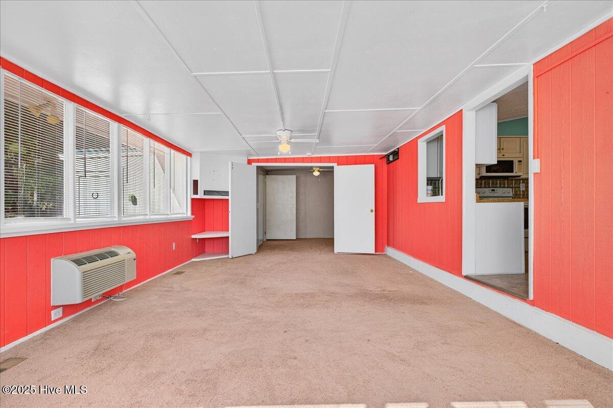 105 Live Oak Drive
