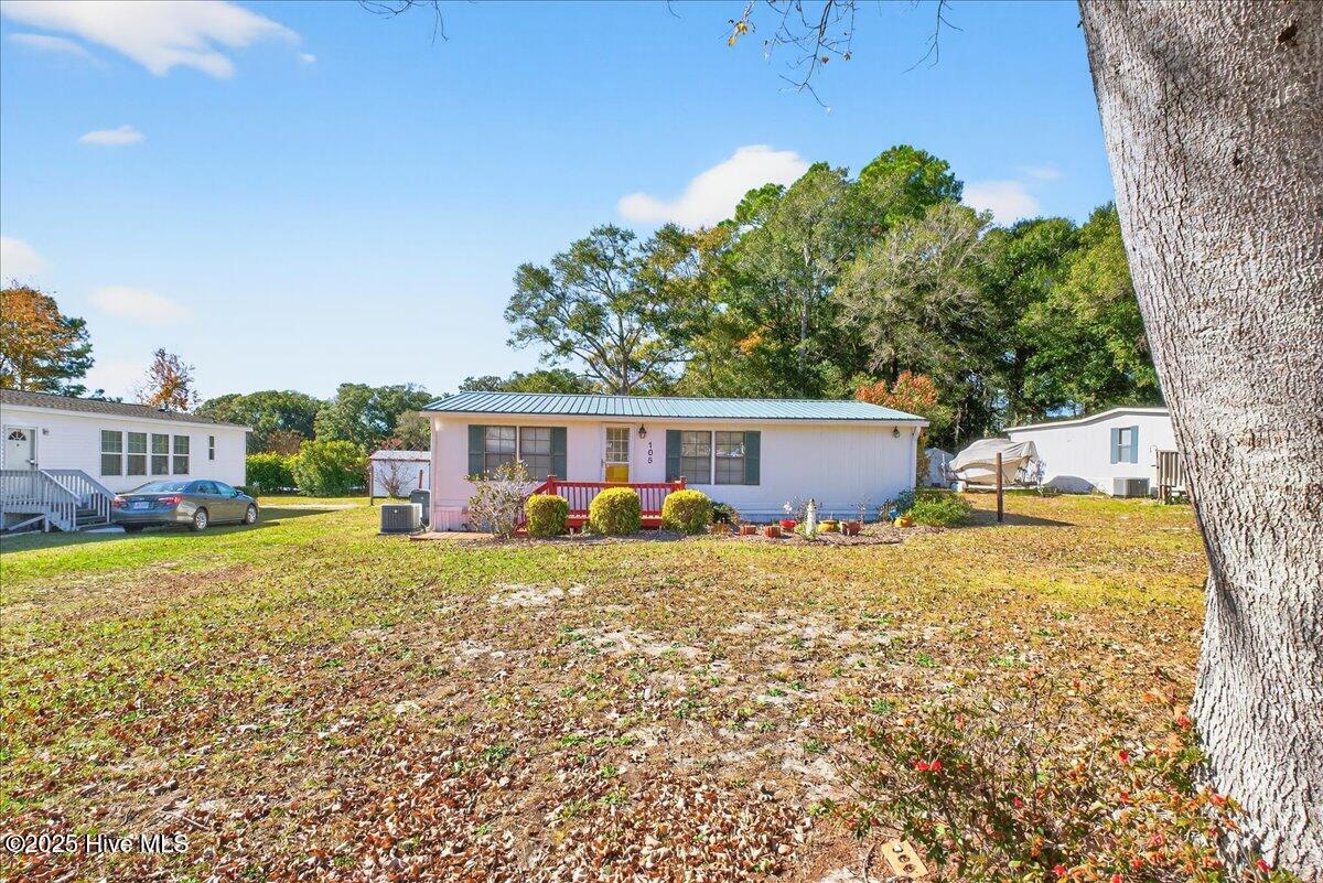 105 Live Oak Drive