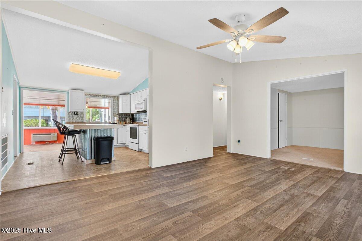 105 Live Oak Drive