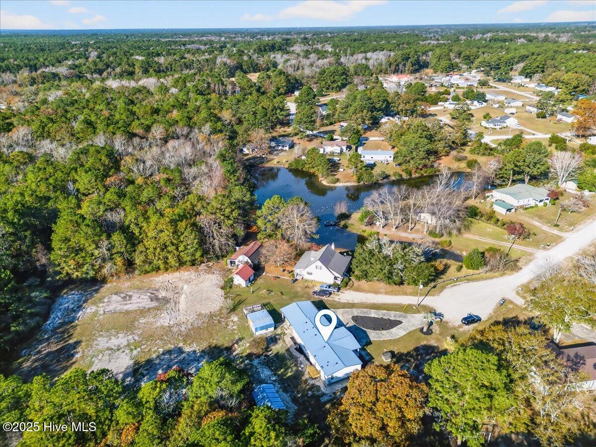 1667 White Duck Court SW