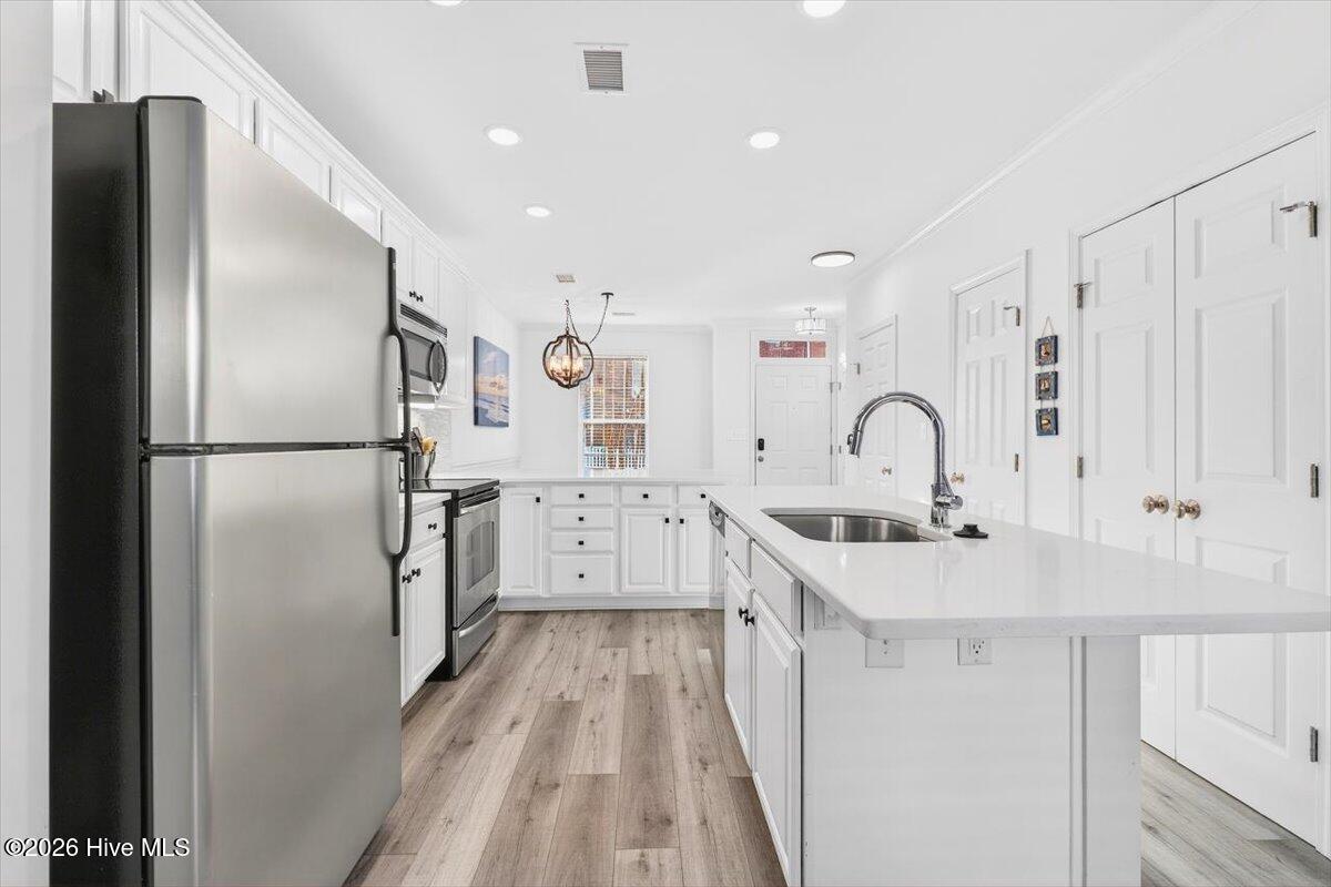 7640 Front Street Unit 2