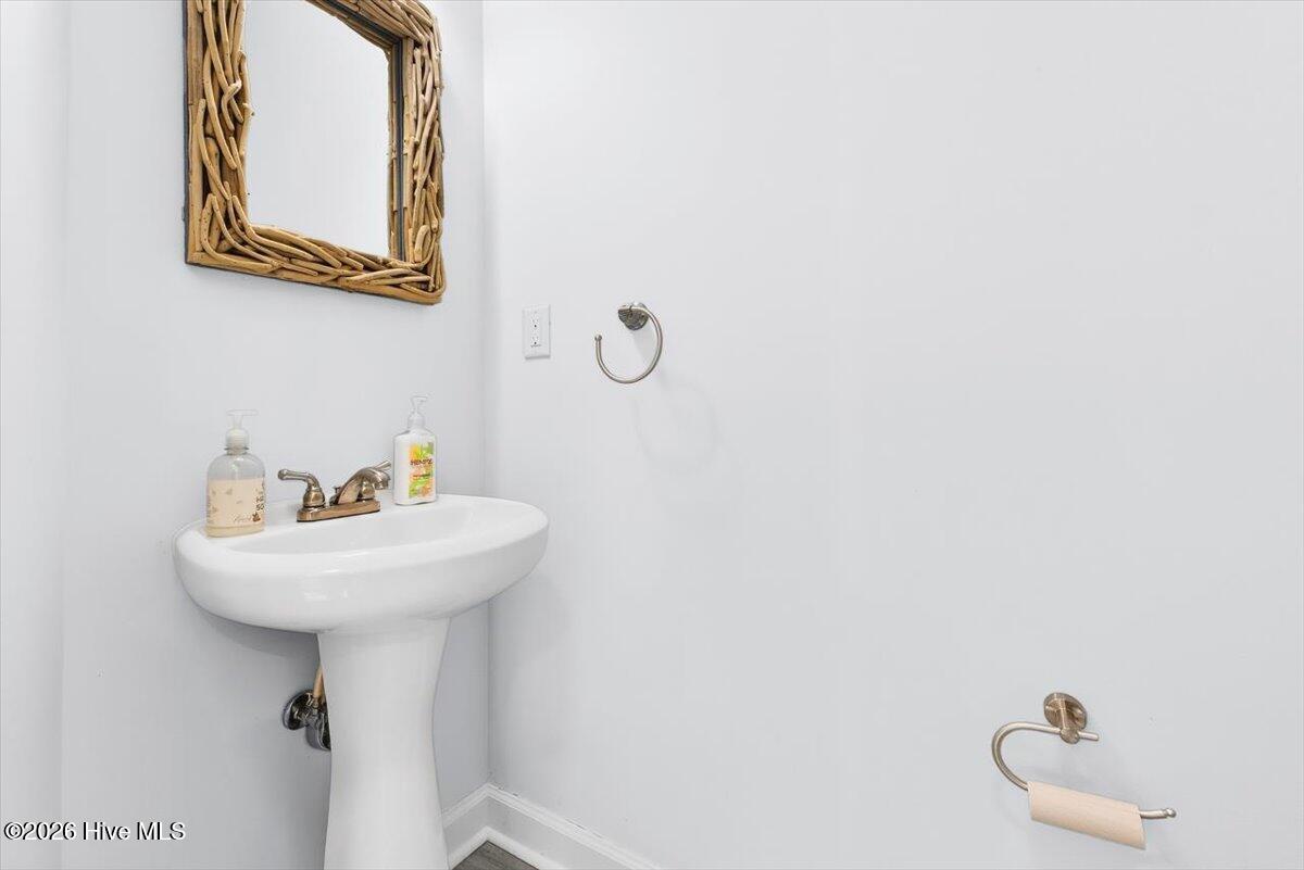 7640 Front Street Unit 2
