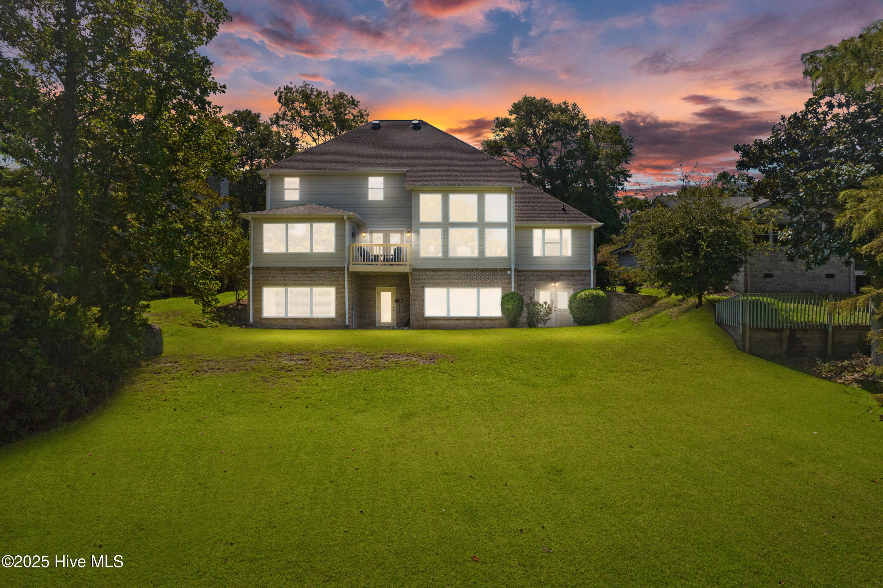 512 Medcalf Drive SW