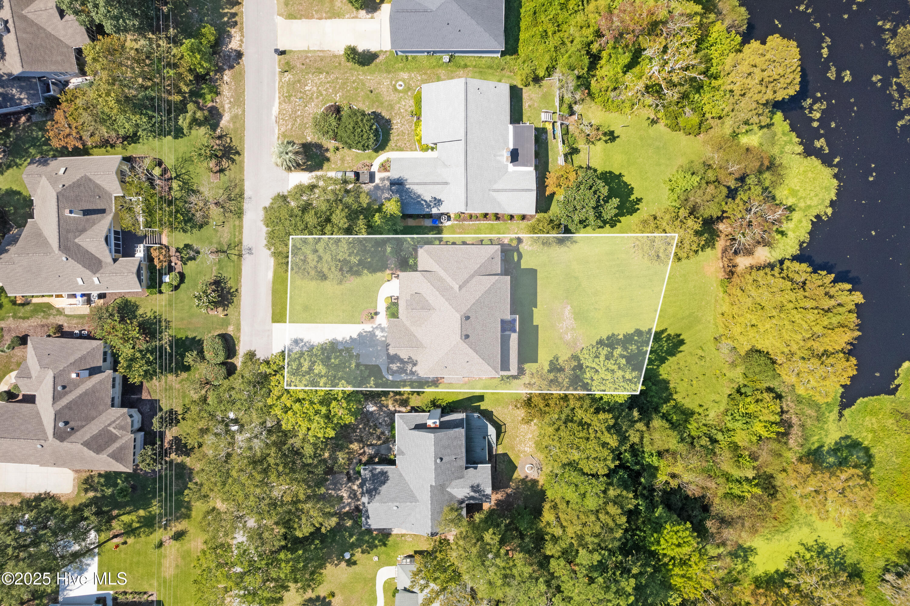 512 Medcalf Drive SW