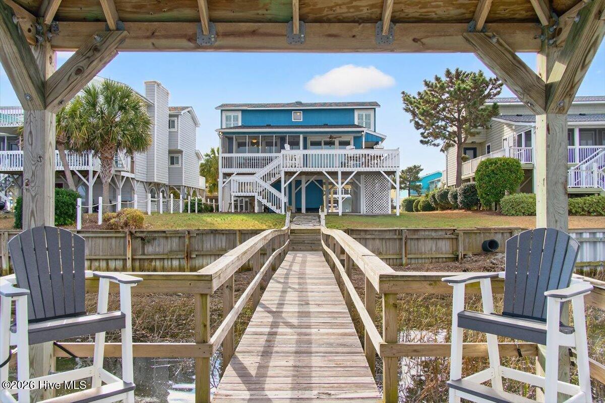 1701 Canal Drive