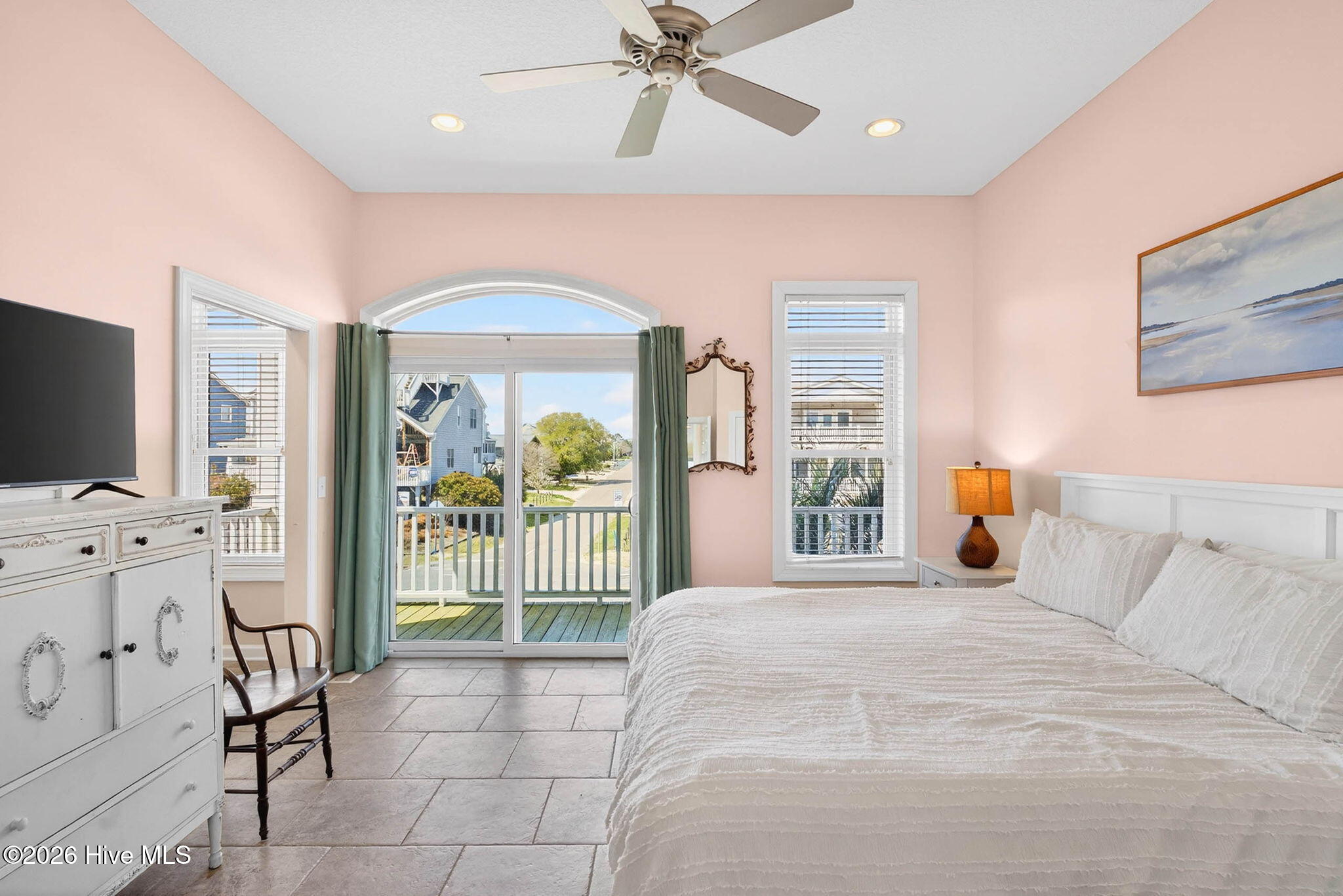 607 W Main Street # A&B