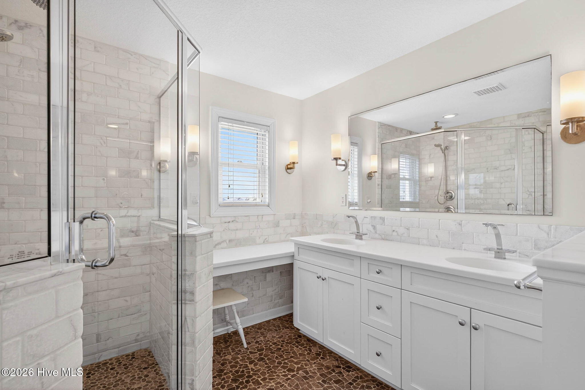 607 W Main Street # A&B