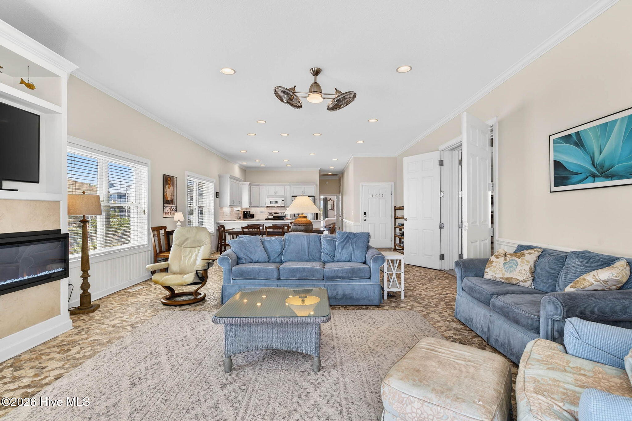 607 W Main Street # A&B