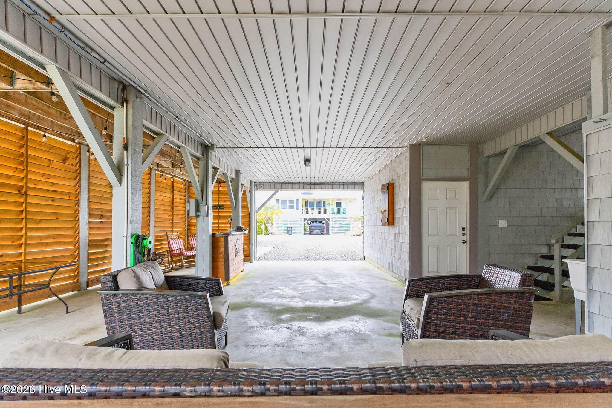 414 37th Street