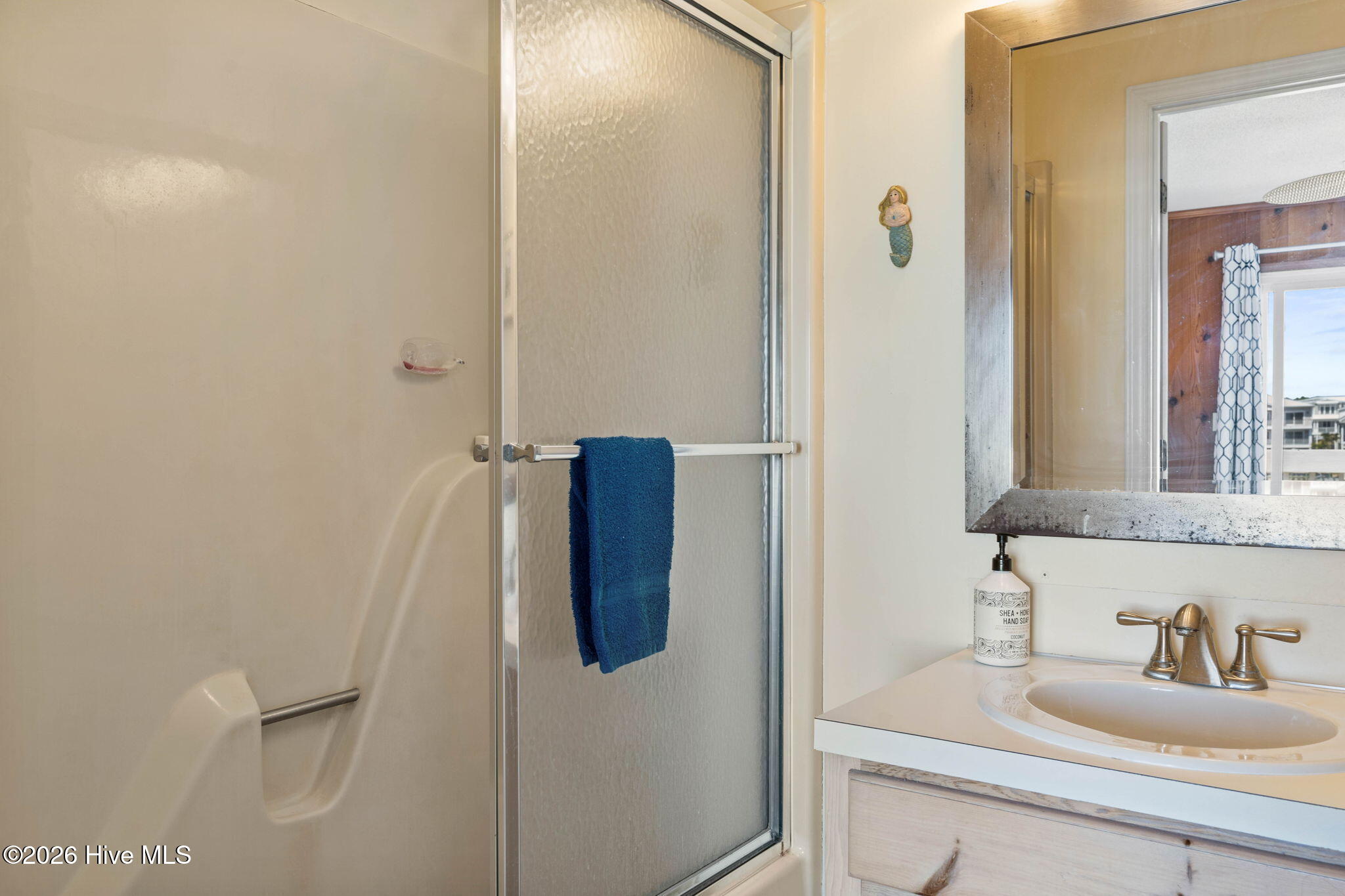 1511 Canal Drive