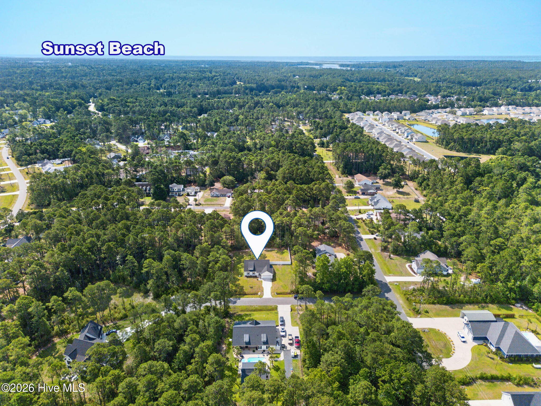 342 Shore Court NW