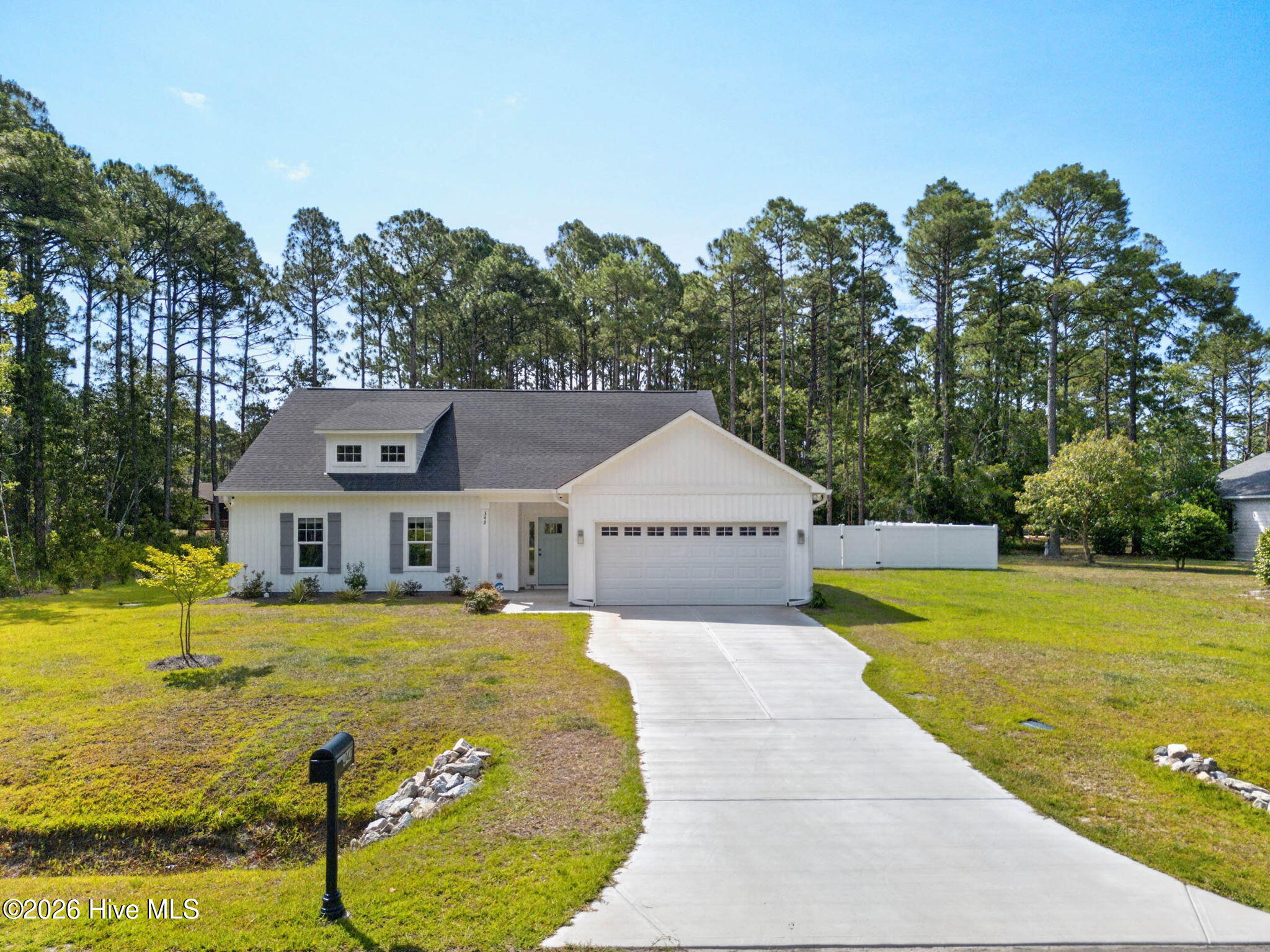 342 Shore Court NW