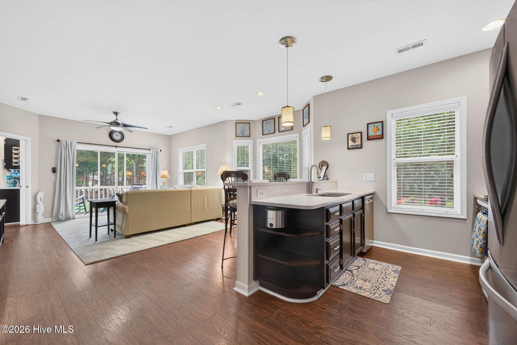 235 Kings Trail SW # 2104