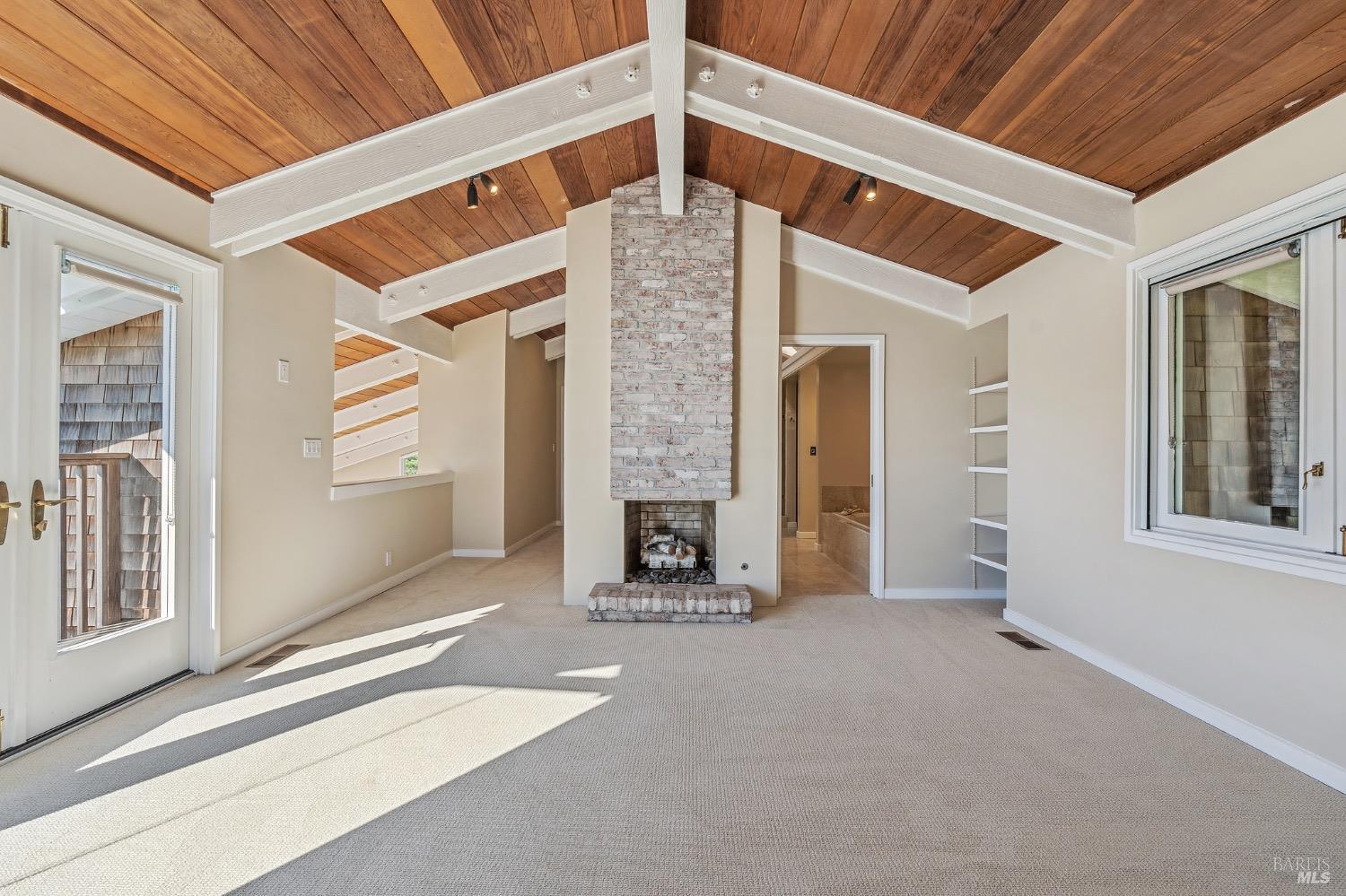 280 Belvedere Avenue