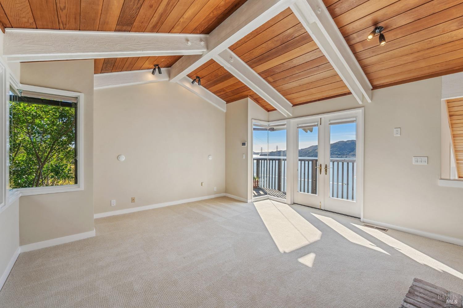 280 Belvedere Avenue