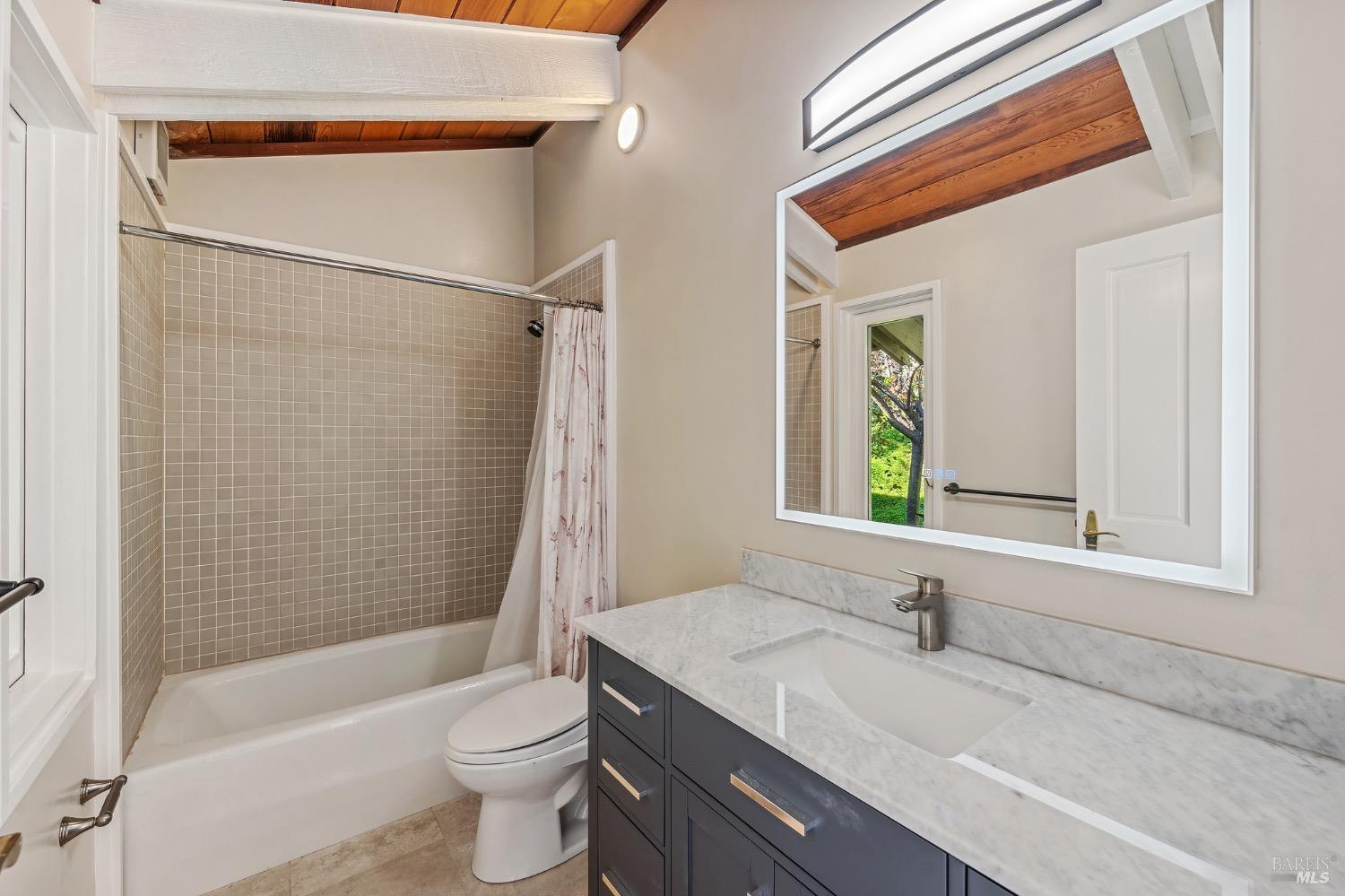 280 Belvedere Avenue