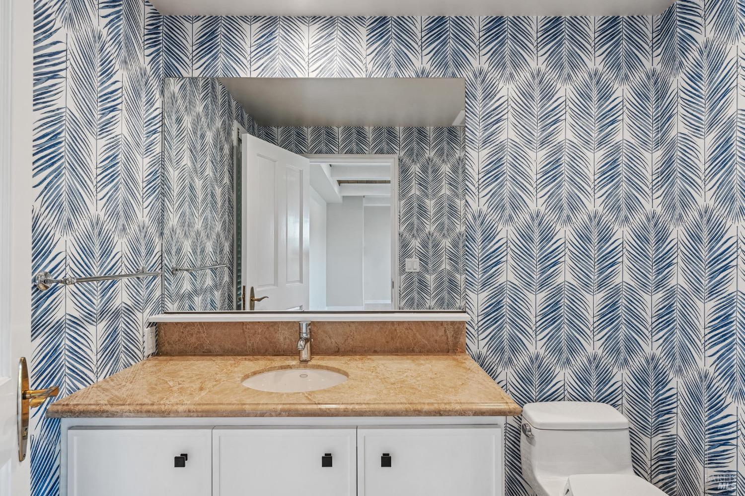 280 Belvedere Avenue