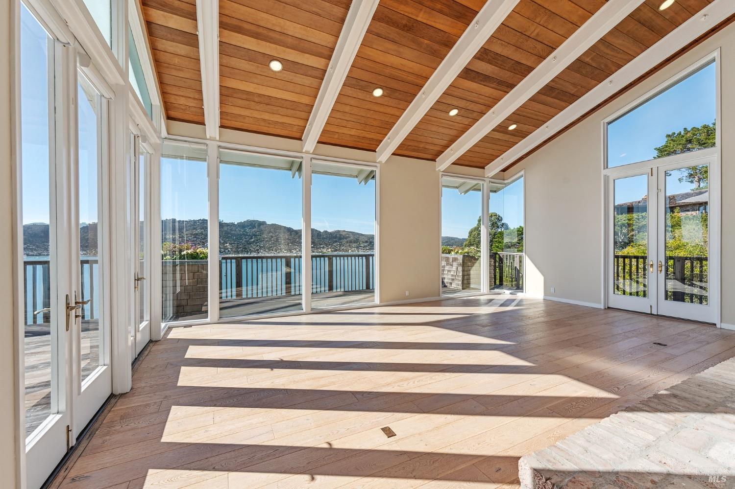 280 Belvedere Avenue