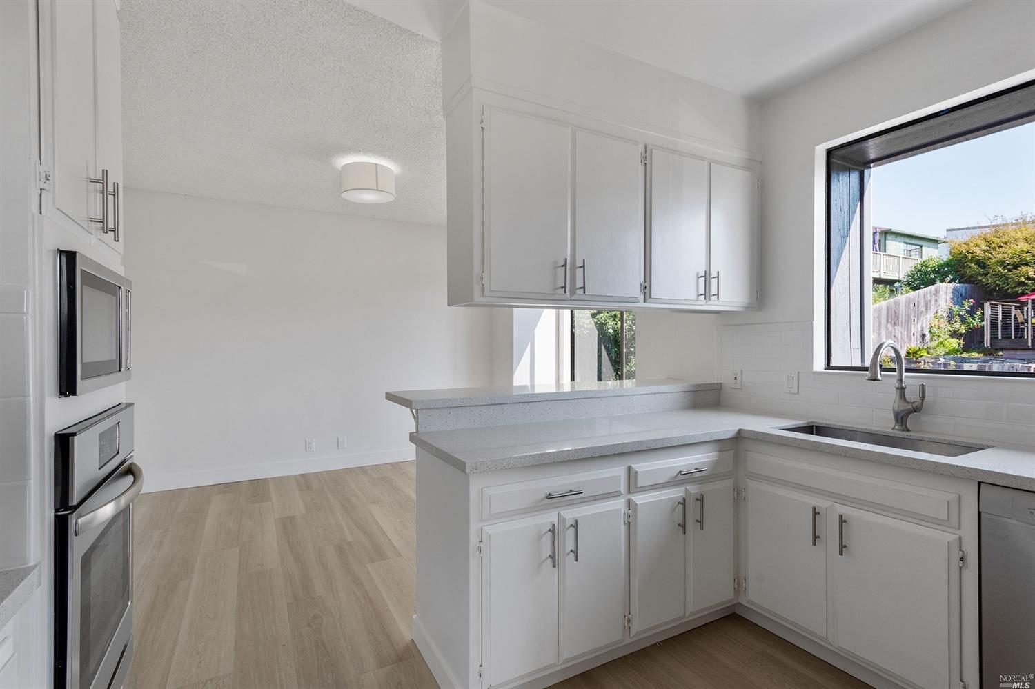 15 Linda Vista Avenue