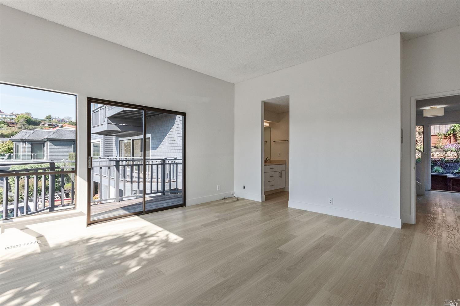 15 Linda Vista Avenue