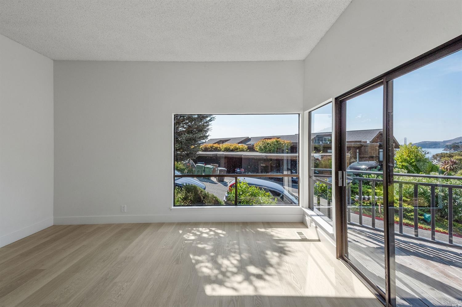 15 Linda Vista Avenue