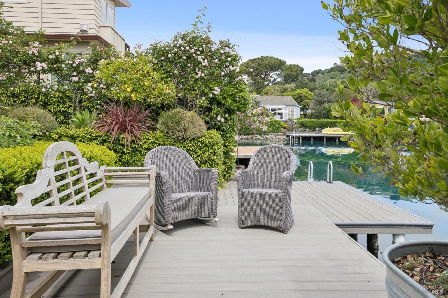 44 San Rafael Avenue