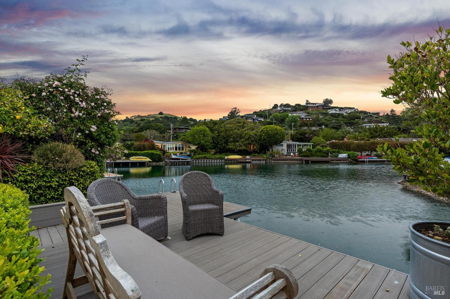 44 San Rafael Avenue