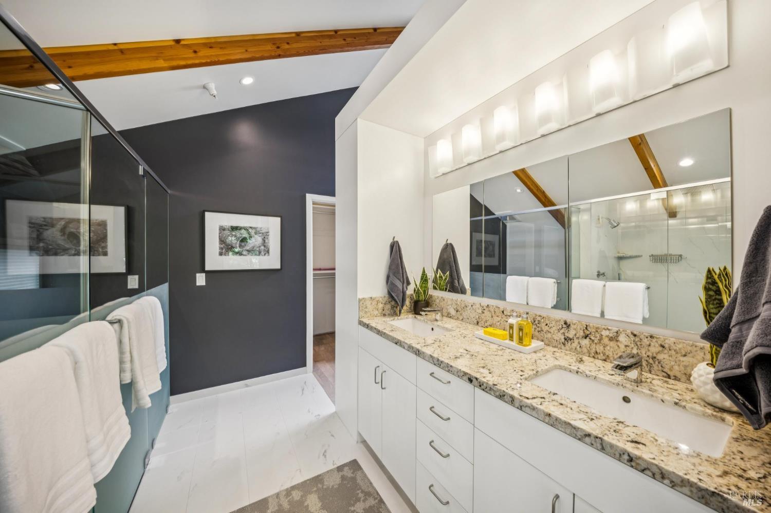 44 San Rafael Avenue