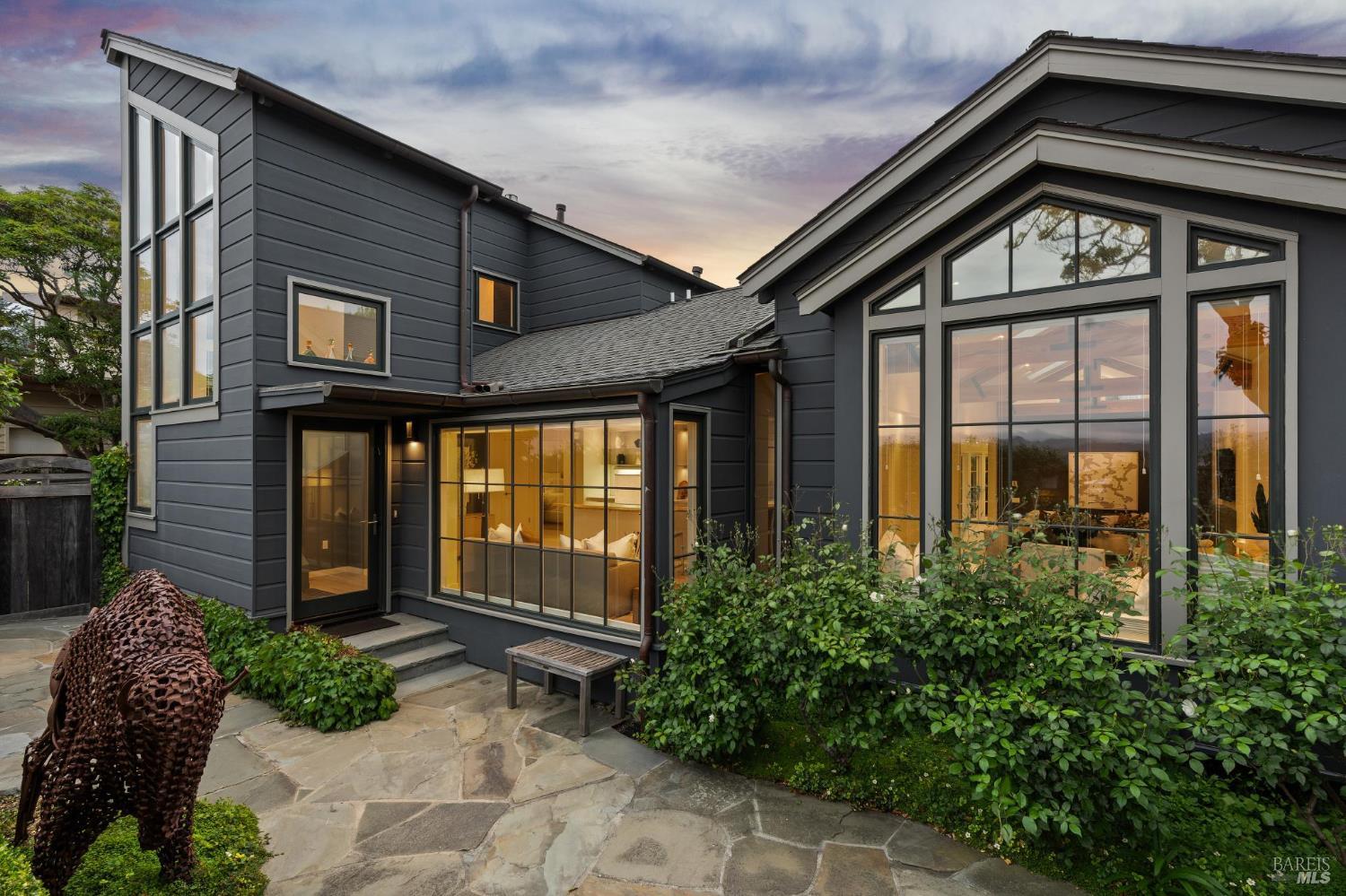 44 San Rafael Avenue