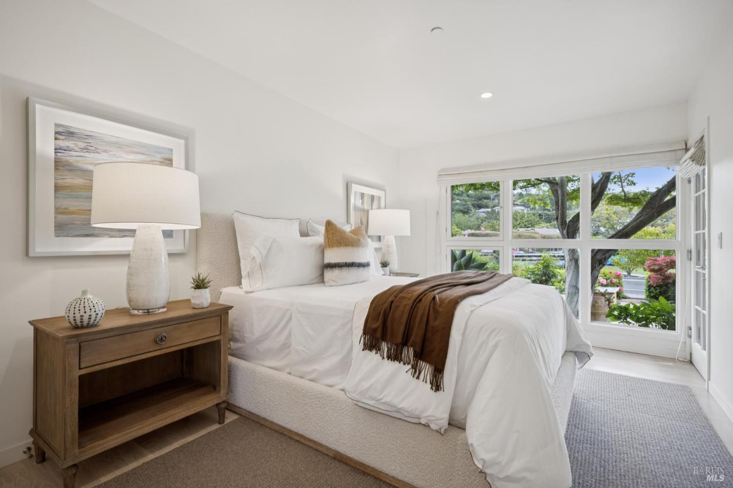 44 San Rafael Avenue