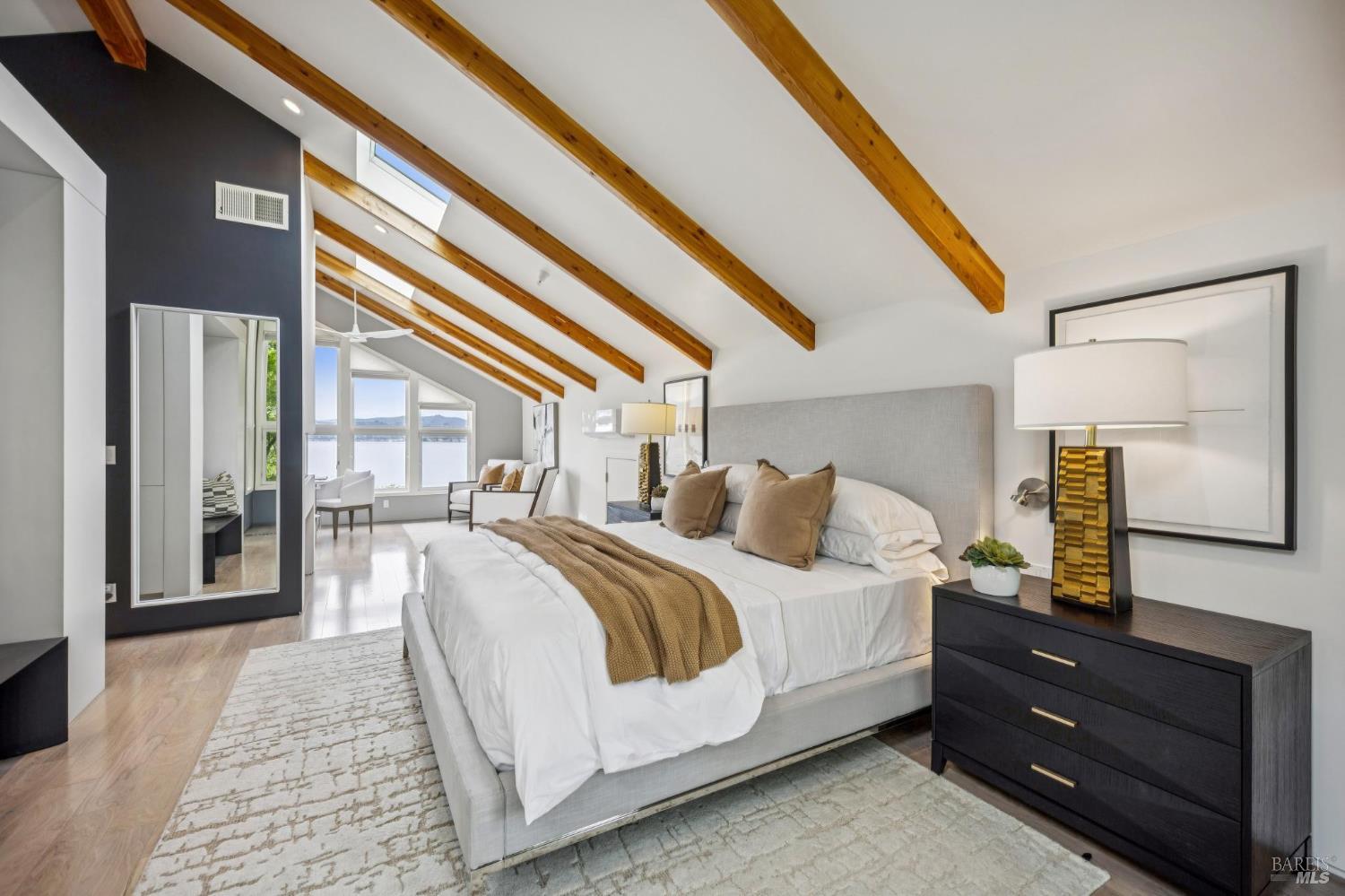 44 San Rafael Avenue