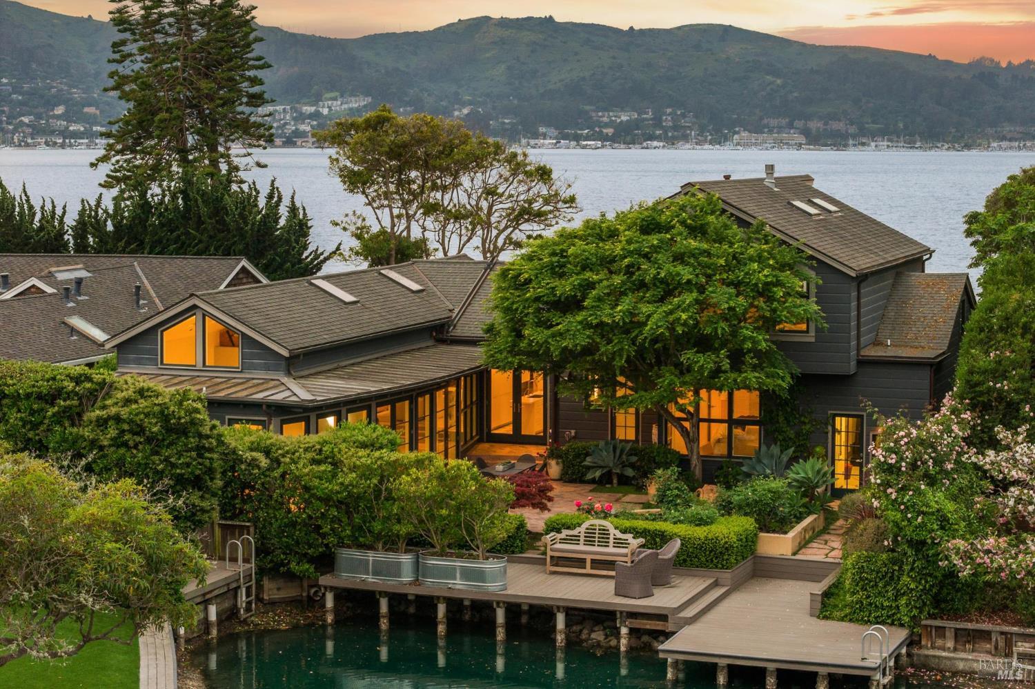 44 San Rafael Avenue