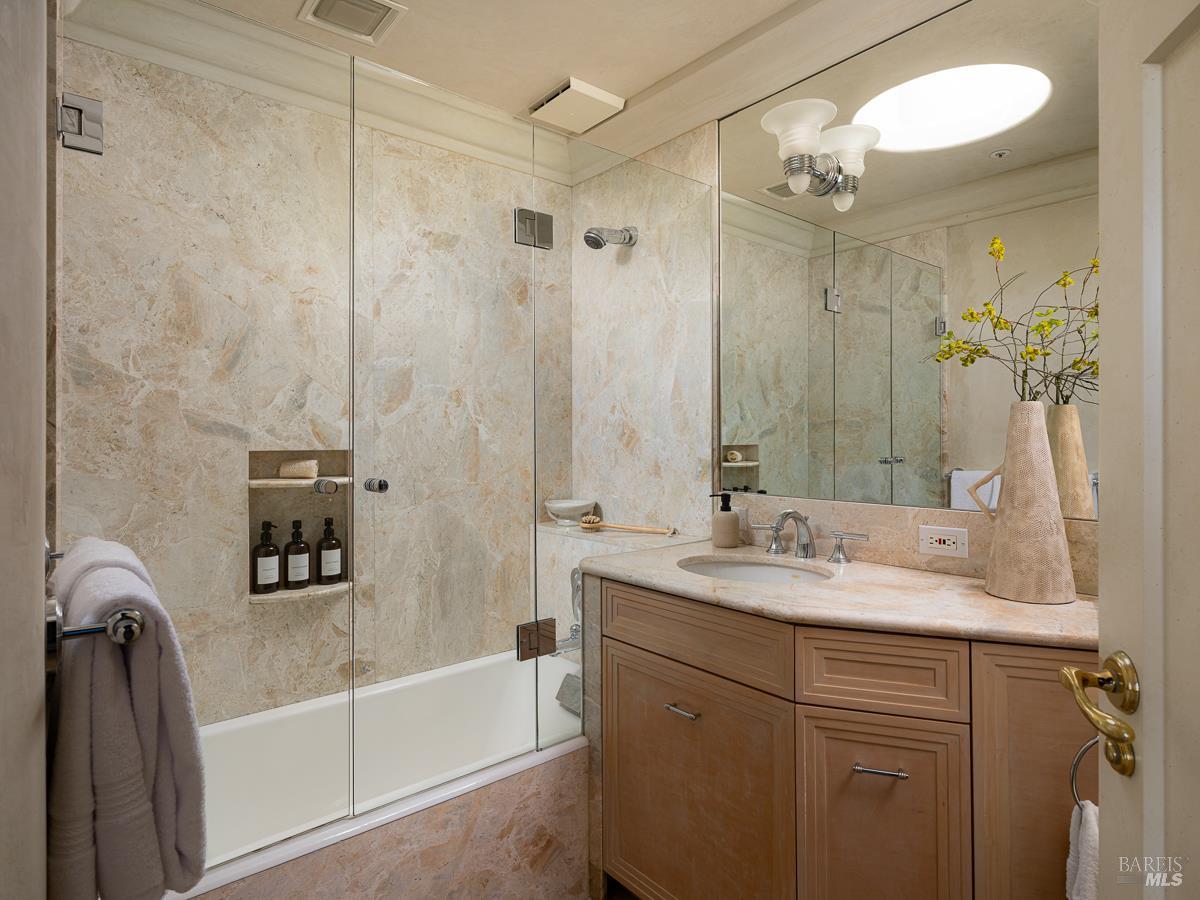 5 Bellevue Avenue