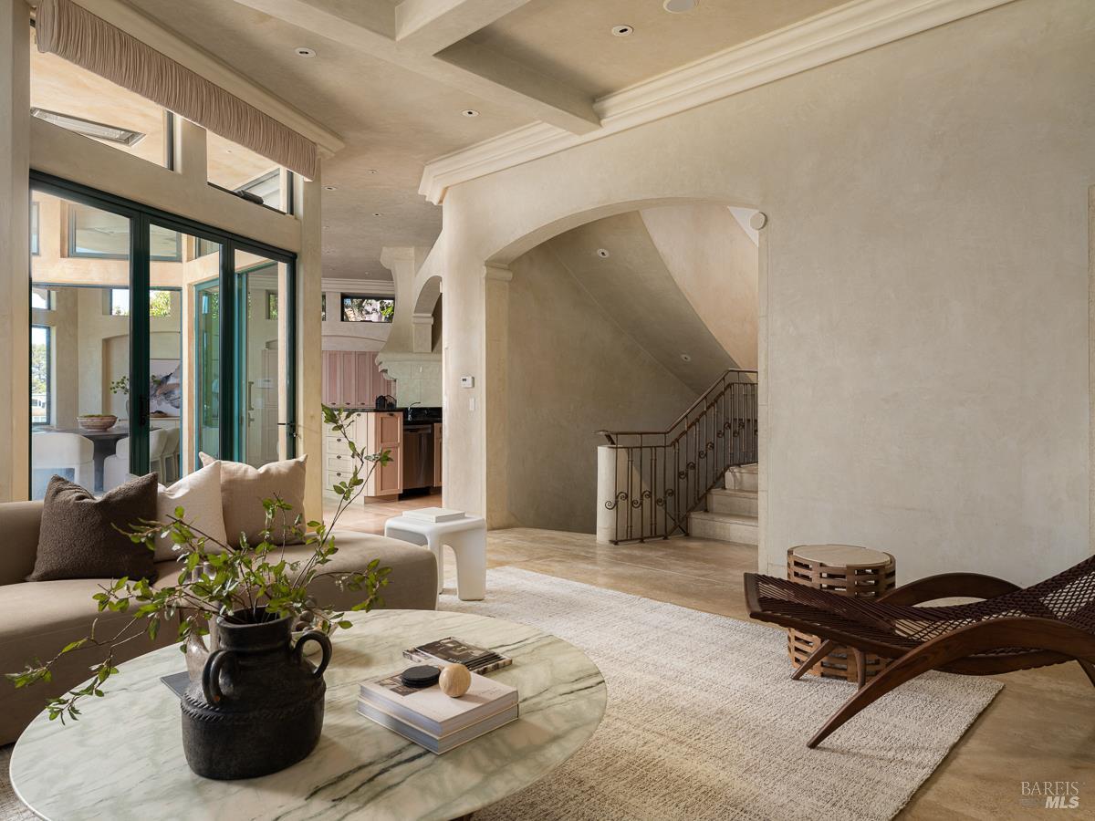 5 Bellevue Avenue