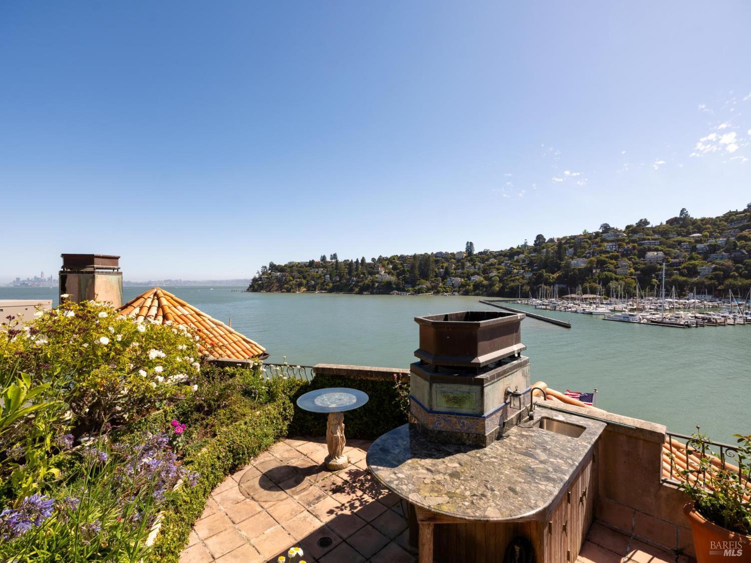 5 Bellevue Avenue