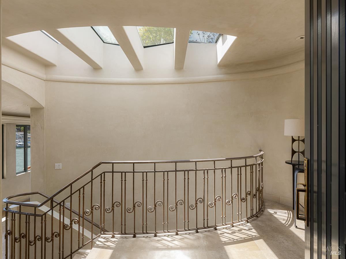 5 Bellevue Avenue