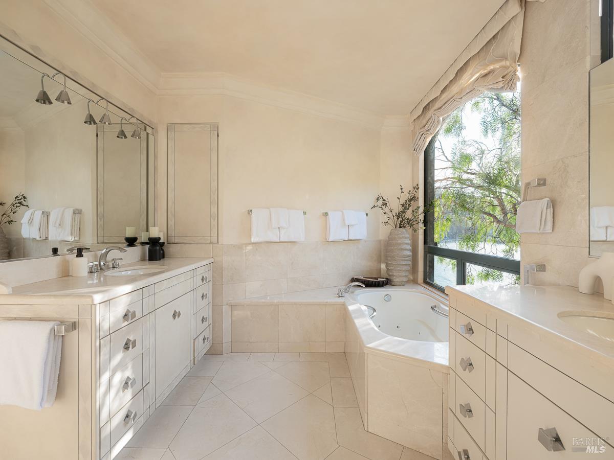 5 Bellevue Avenue