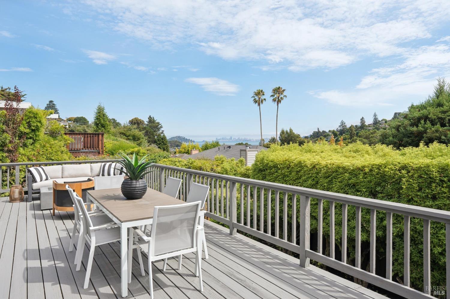 87 Bay Vista Drive